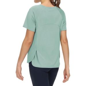 imageTHE GYM PEOPLE Womens Short Sleeve Workout Shirts Breathable Yoga TShirts with Side Slits Athletic Tee TopsLight Green
