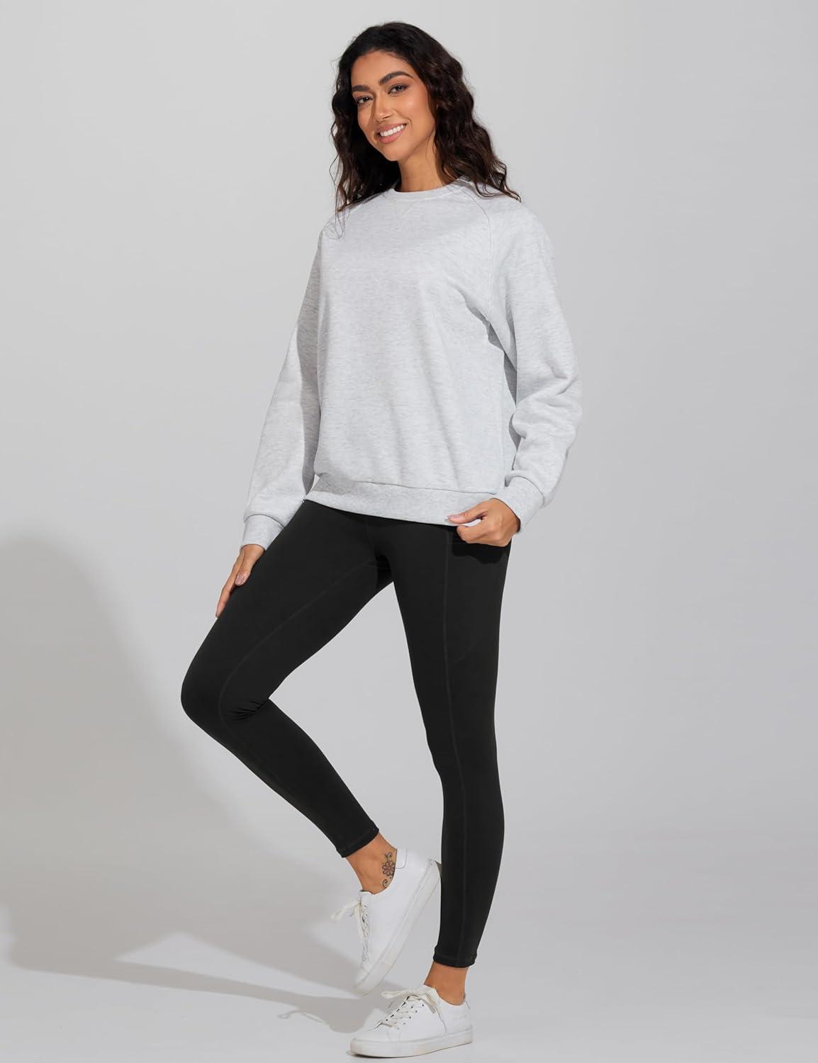 imageTHE GYM PEOPLE Womens Long Sleeves Fleece Sweatshirts Loose Fit Crewneck Workout Casual Pullover TopsHeather White