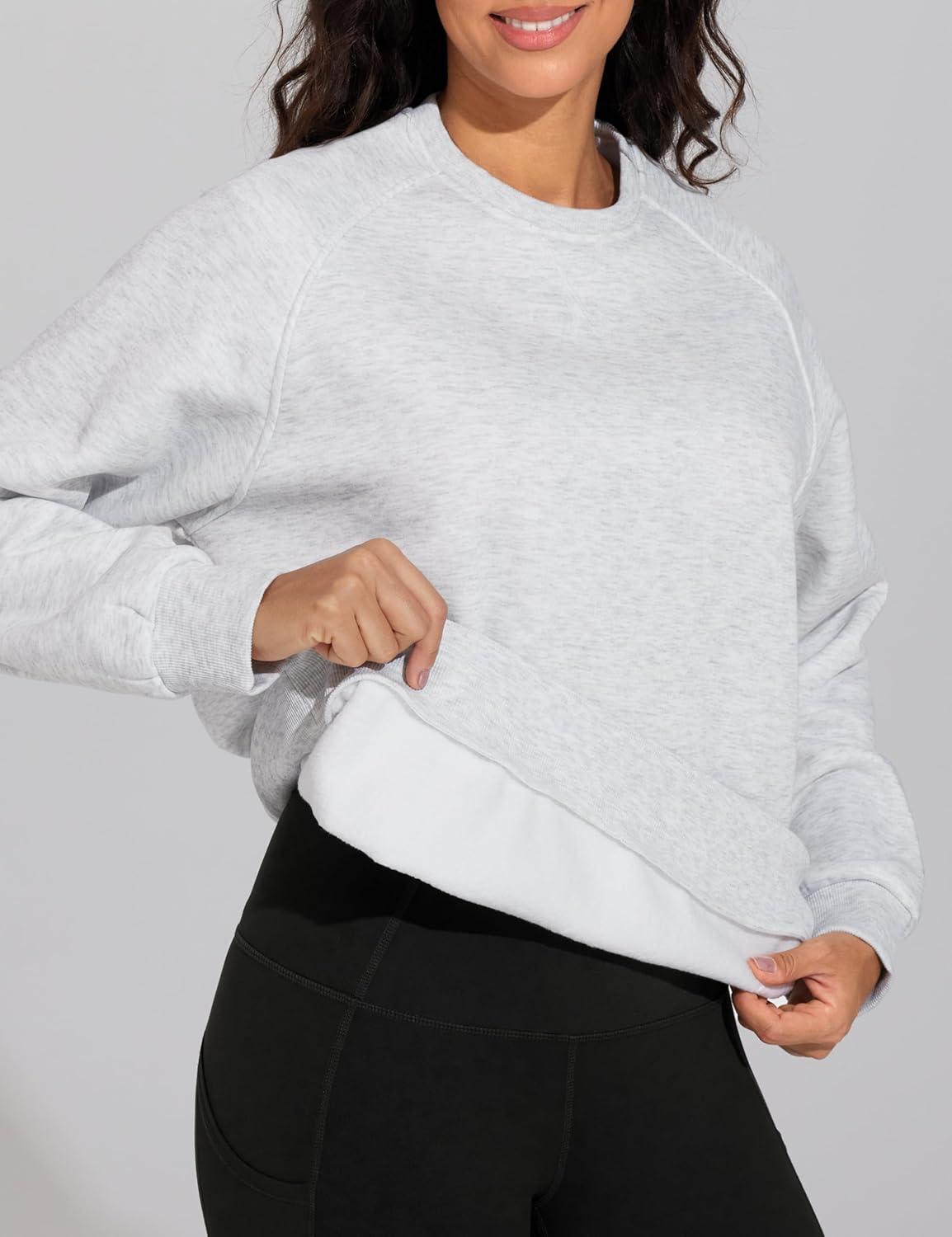 imageTHE GYM PEOPLE Womens Long Sleeves Fleece Sweatshirts Loose Fit Crewneck Workout Casual Pullover TopsHeather White